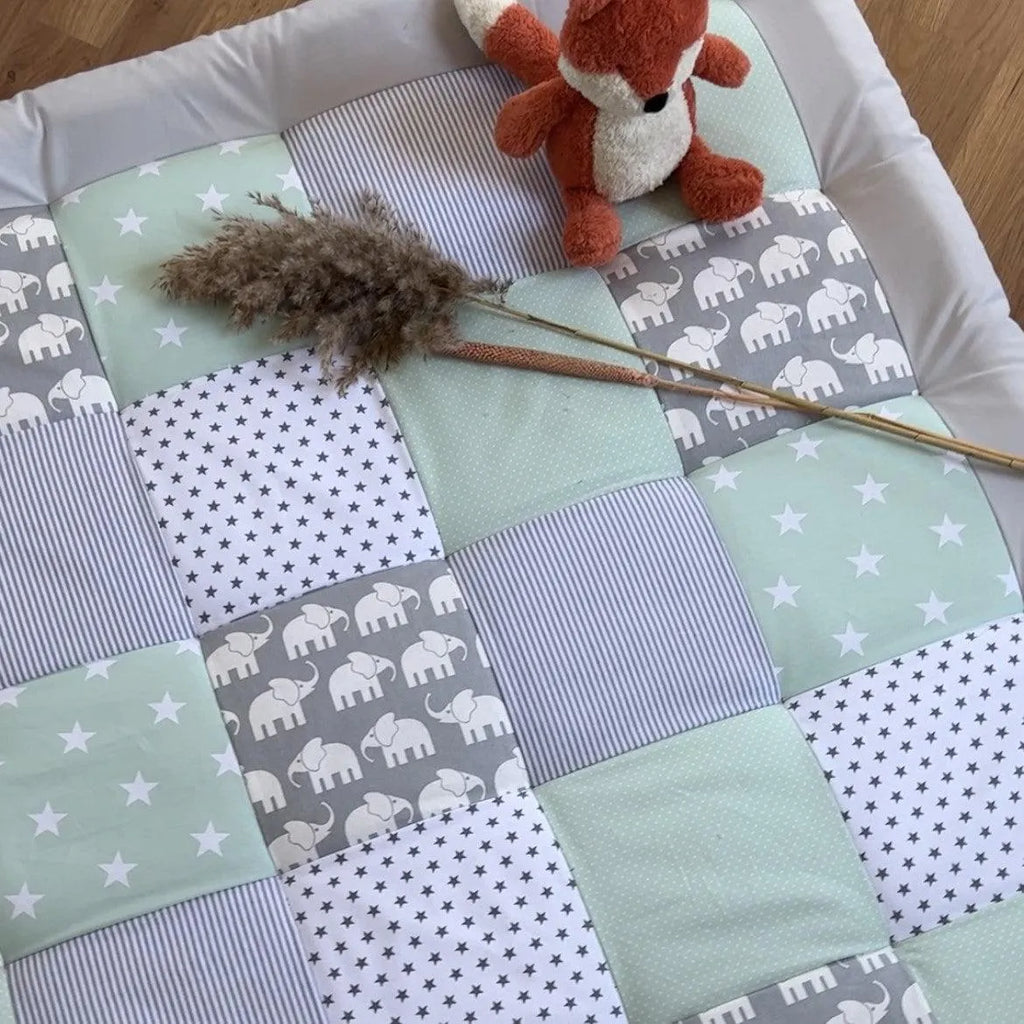 Nähpaket * Krabbeldecke* Patchwork * Elefant Mint Grau-stoffwerk-siegen