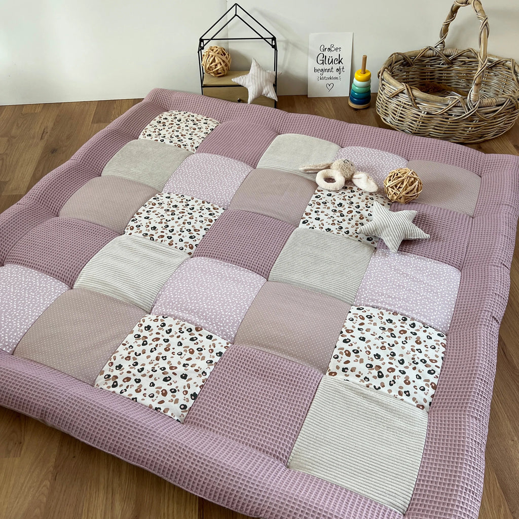 Nähpaket * Krabbeldecke* Patchwork * Leo Rosa Sand-stoffwerk-siegen