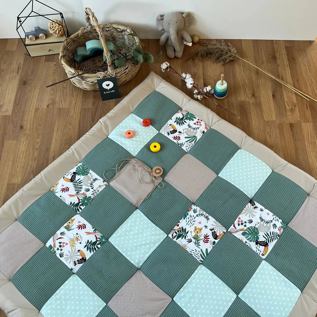 Nähpaket * Krabbeldecke* Patchwork * Waffelpique´* Dschungel Grün-stoffwerk-siegen