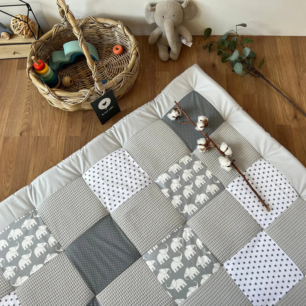 Nähpaket * Krabbeldecke* Patchwork * Waffelpique´* Elefant Weiß Grau-stoffwerk-siegen