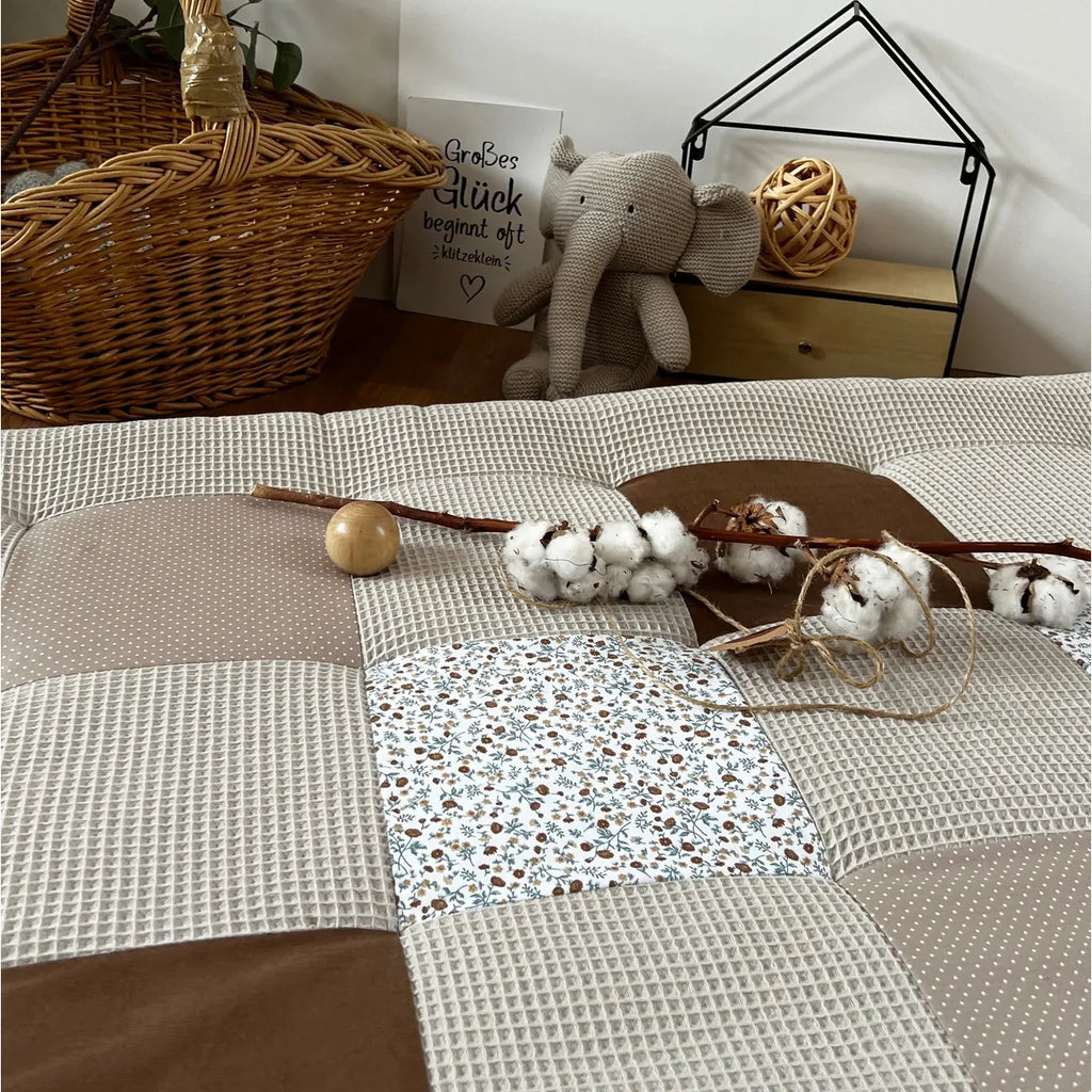 Nähpaket * Krabbeldecke* Patchwork * Waffelpique´* Streublümchen Sand-stoffwerk-siegen